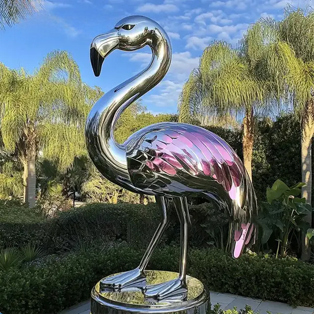 Metal Flamingo Statue garden display