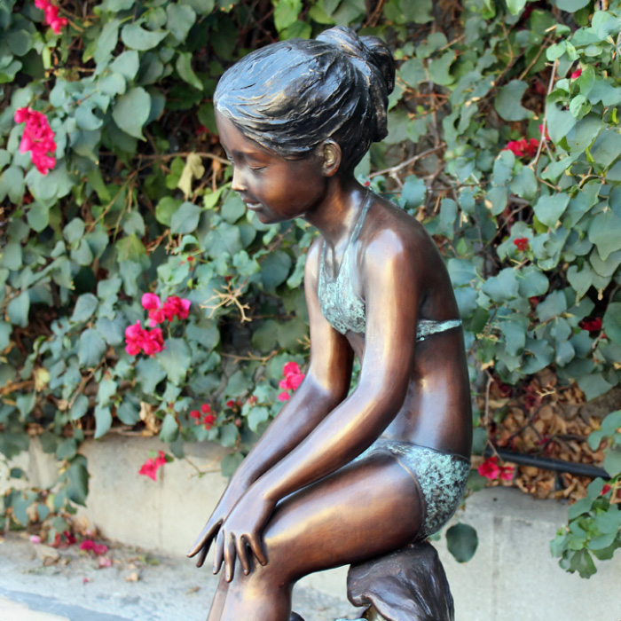 Sitting Girl Sculpture Bronze Portrait Detail