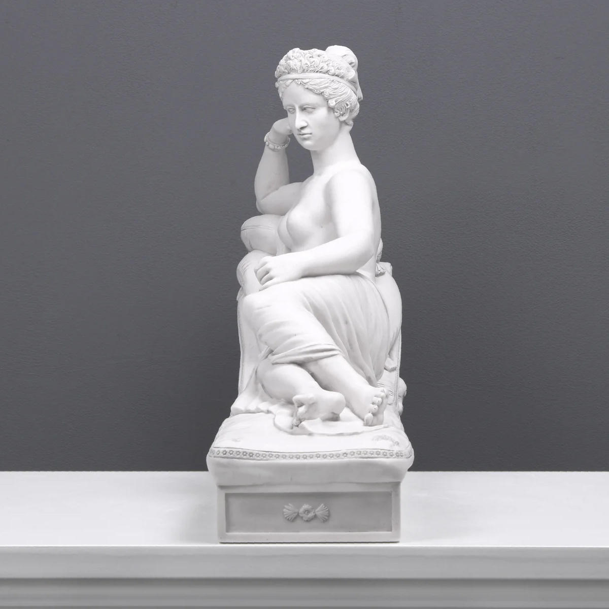 White marble Pauline Borghese as Venus Statue