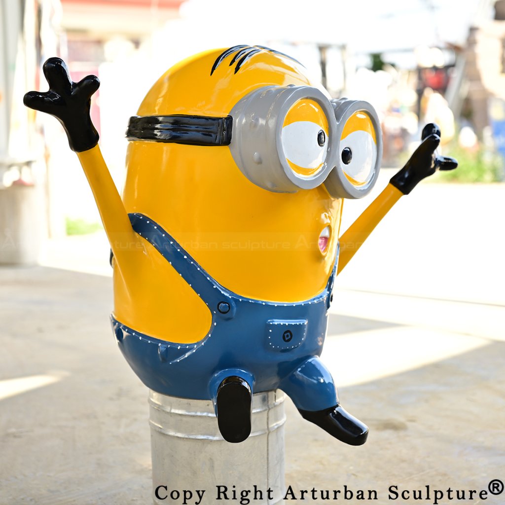 Fiberglass Minion Statue Universal for theme park display