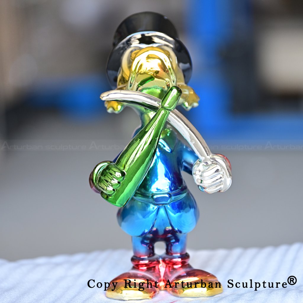 3 Uncle Scrooge Figurine bronze duck statue