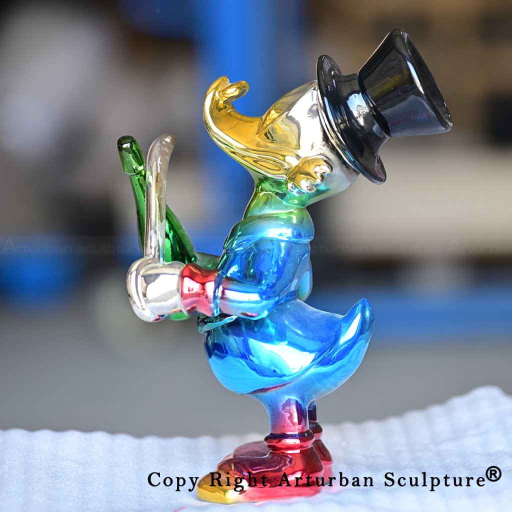 5 Uncle Scrooge Figurine pop art display