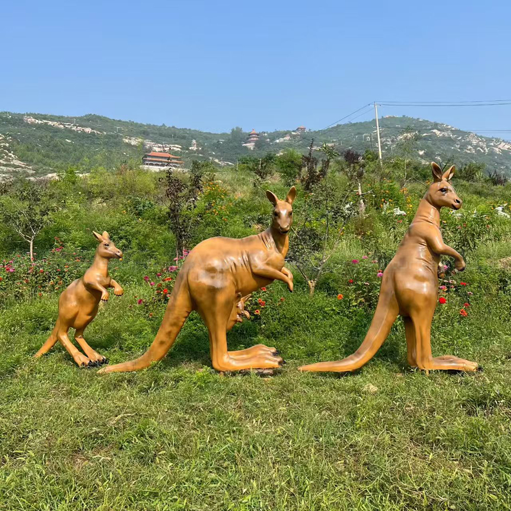 Fiberglass Large Kangaroo Statue family in garden