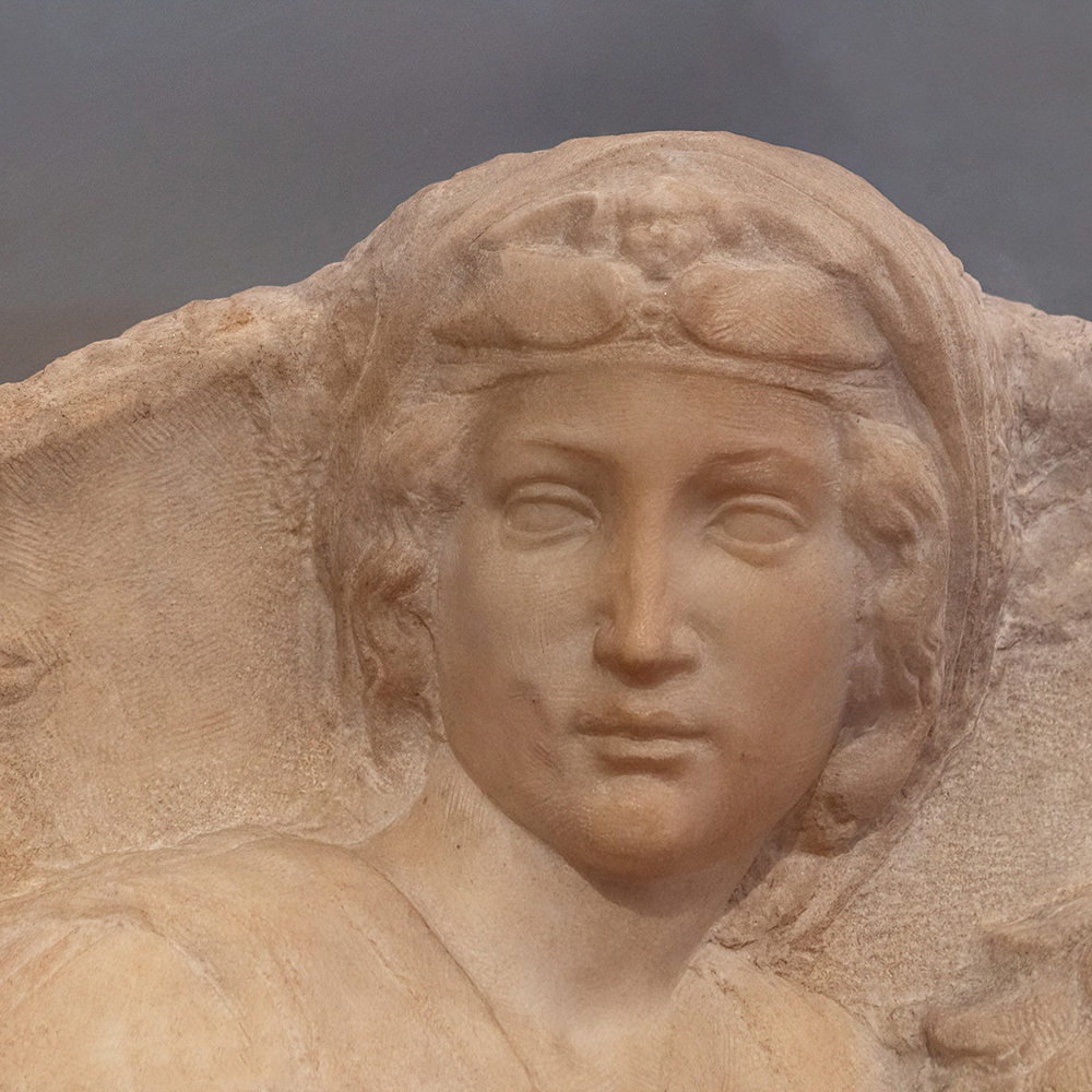Michelangelo-Statue-in-Florence-Pitti-Tondo-detail2