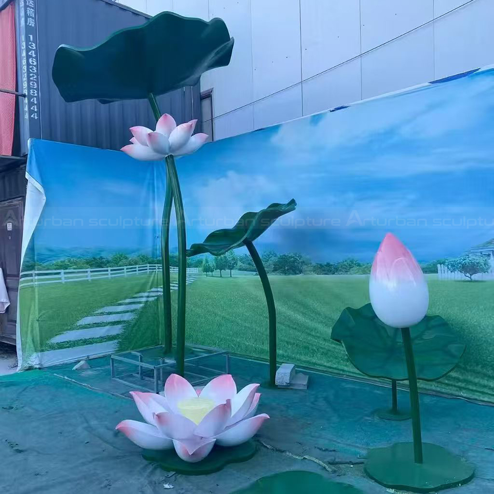 Stainless steel Lotus Flower Garden Statue display