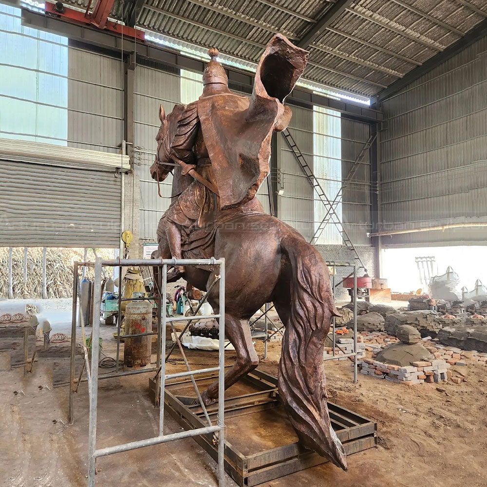 Bronze General on Horse Statue back view