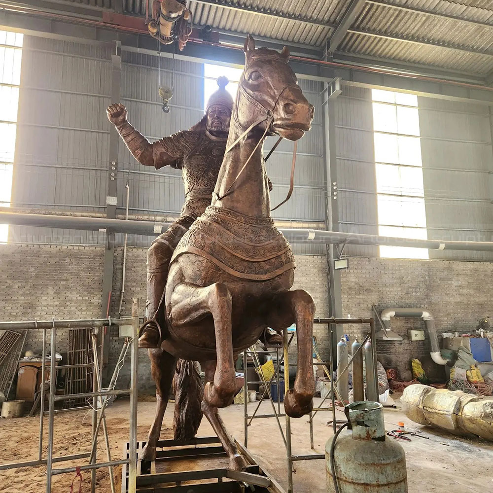 Bronze General on Horse Statue front