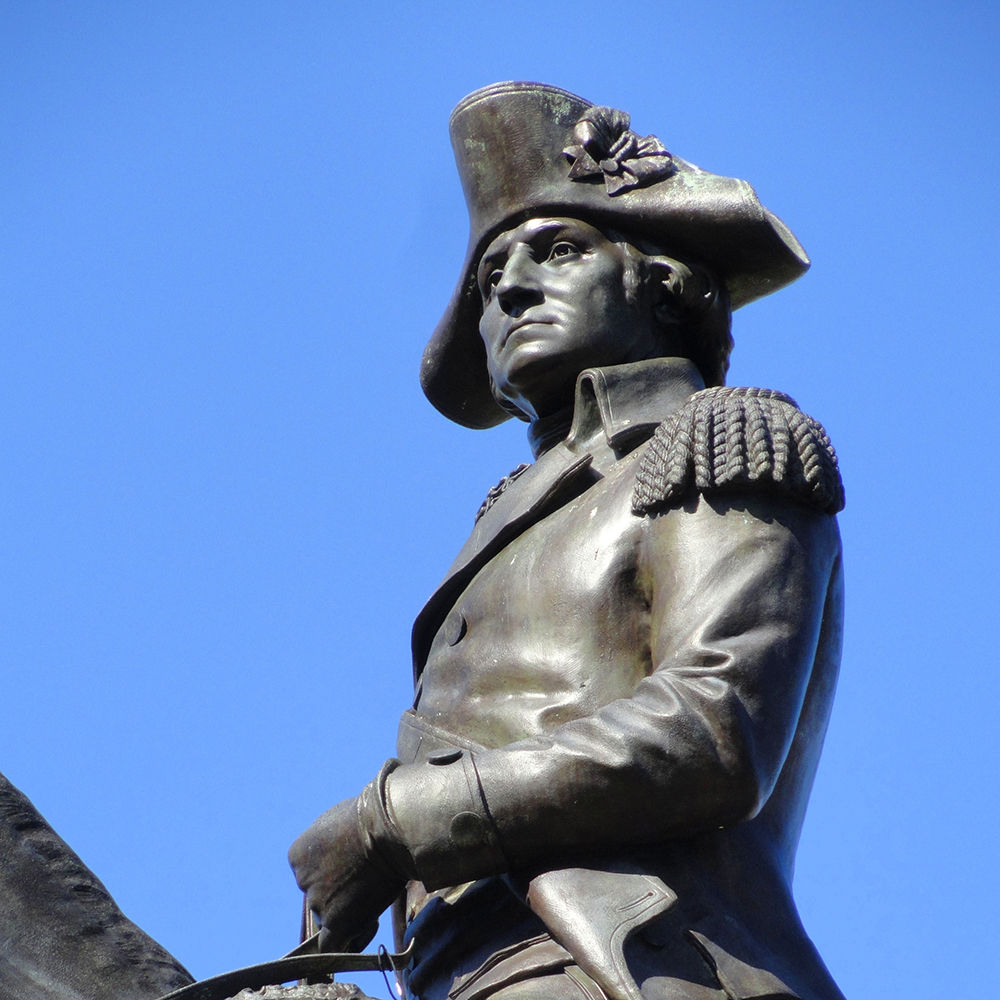 Bronze Washington military portrait with tricorn hat