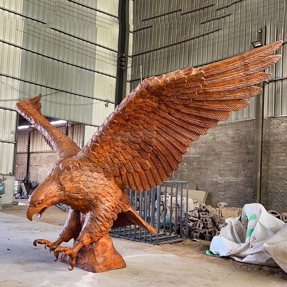 Bronze eagle garden statue for sale landing