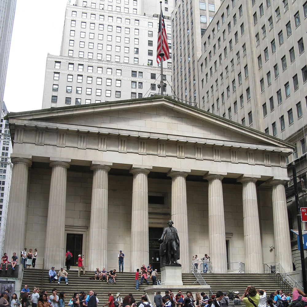 Federal Hall facade with Washington statue centered