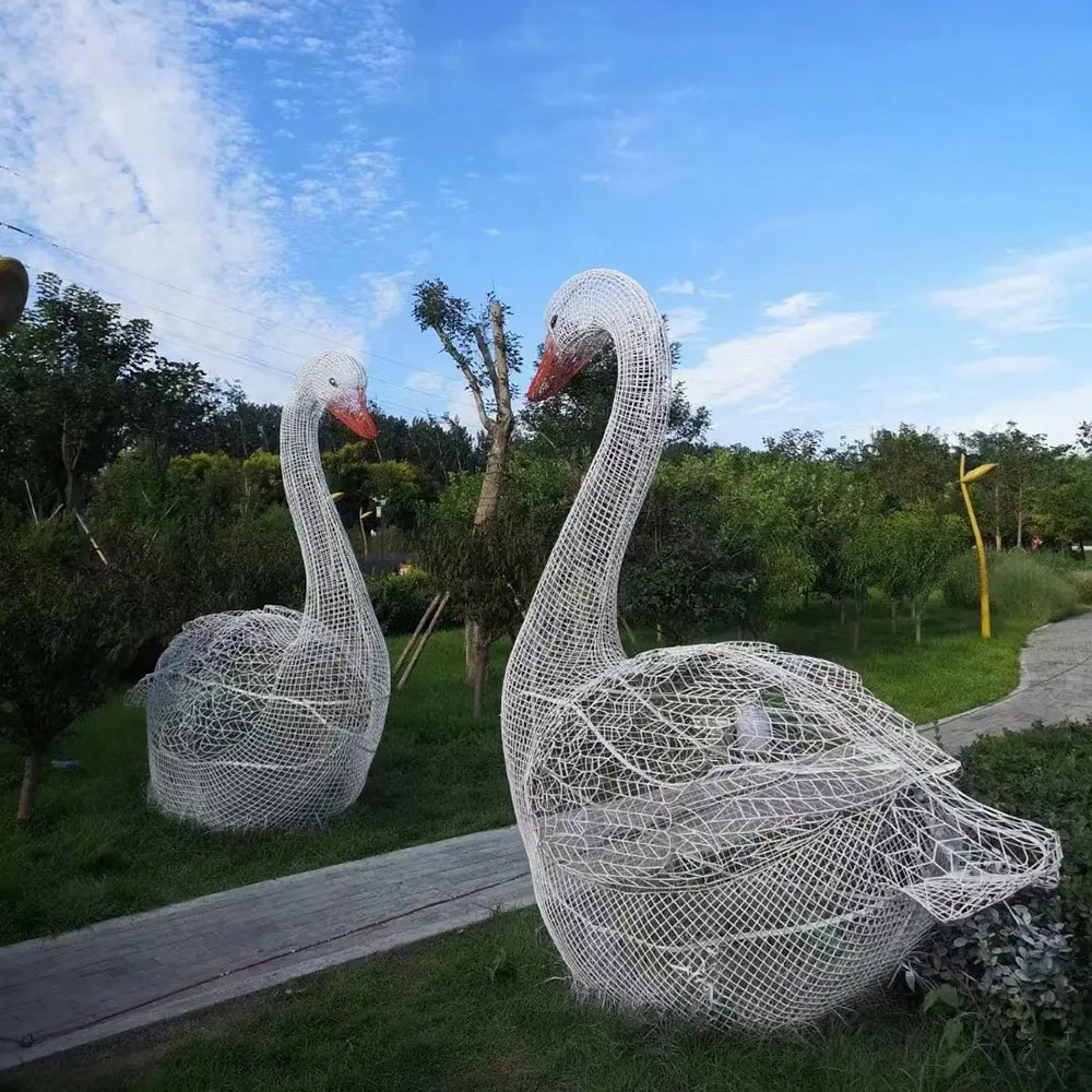 Paired Wire Swan Statue in stainless steel