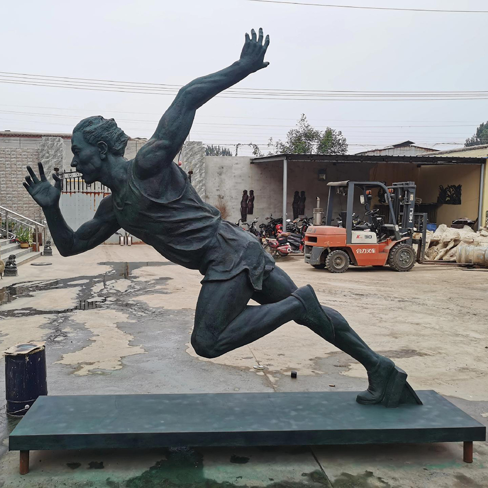 Running Man Sculpture bronze dynamic side pose