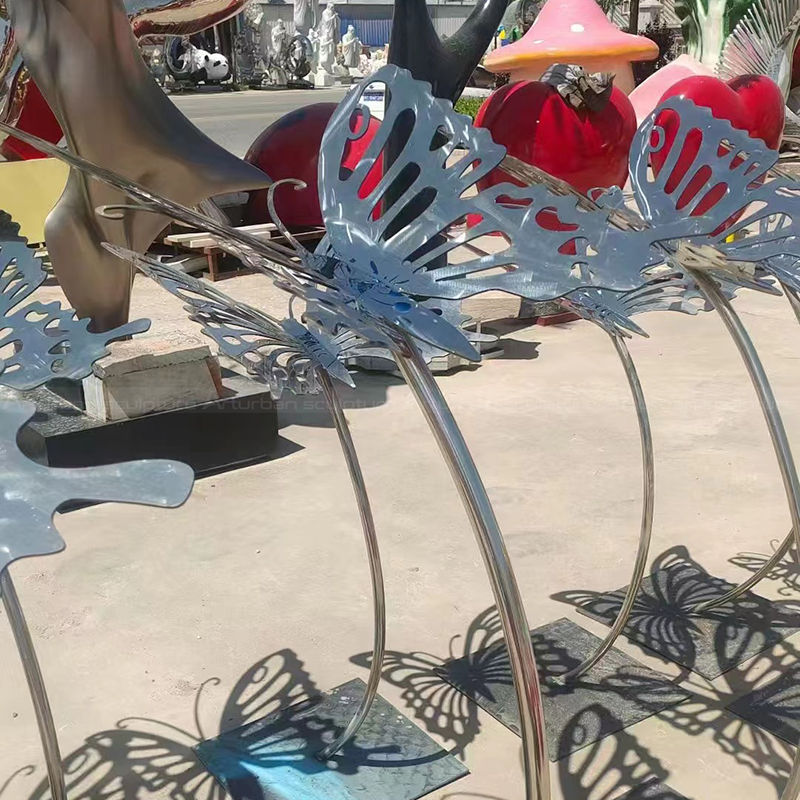 Stainless Steel Butterfly Sculpture curved metal stands