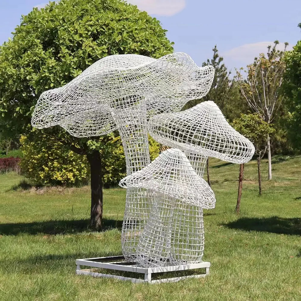 Stainless steel large garden mushroom statues curved cluster