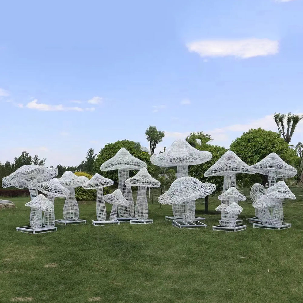 Stainless steel large garden mushroom statues outdoor lineup