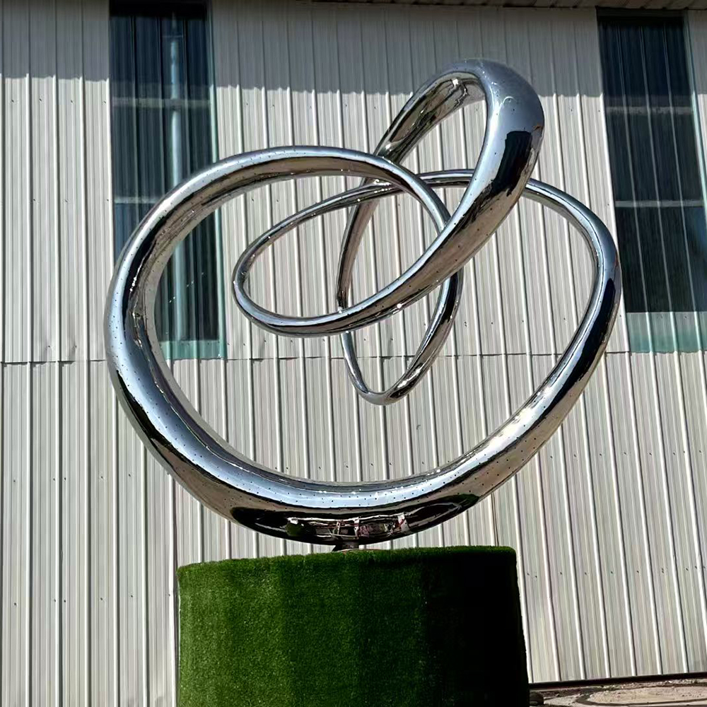 Abstract Stainless Steel Loop Statue with Spiral