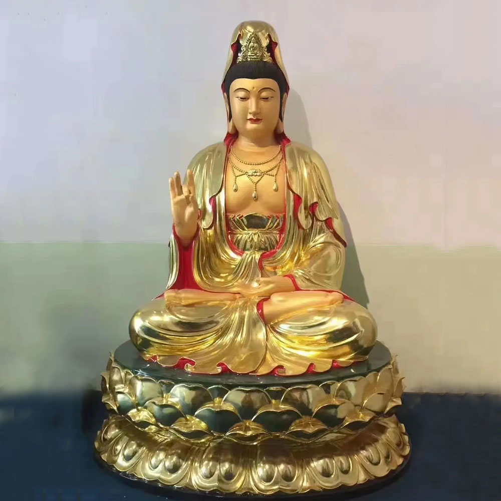Bronze Buddha Kwan Yin Statue on Lotus