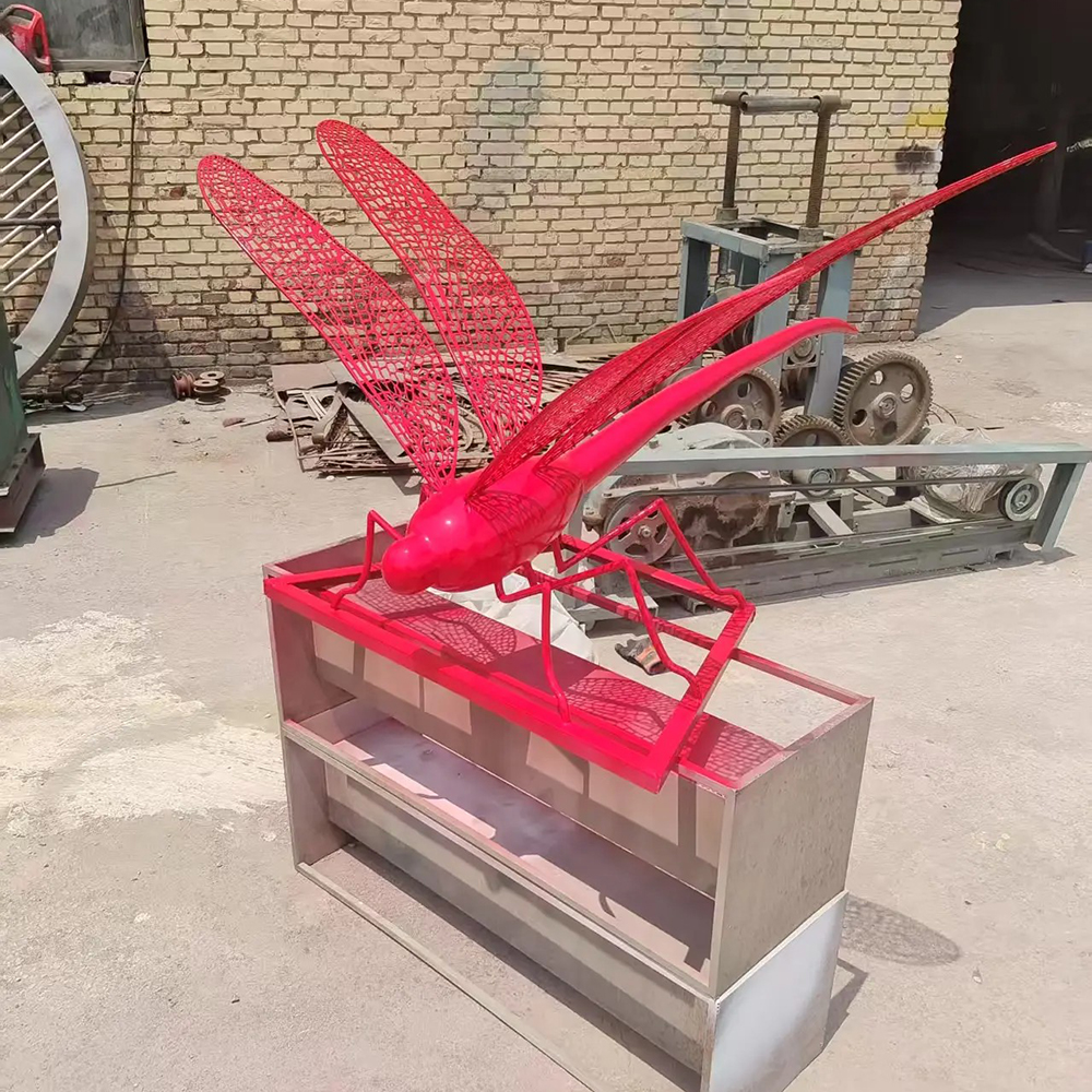 Red stainless steel Dragonfly Metal Garden Sculpture